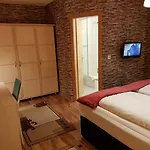 Hotel Legend
