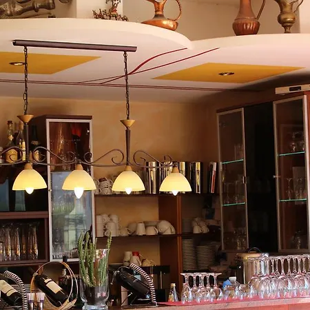 Legend Szálloda Biebesheim am Rhein