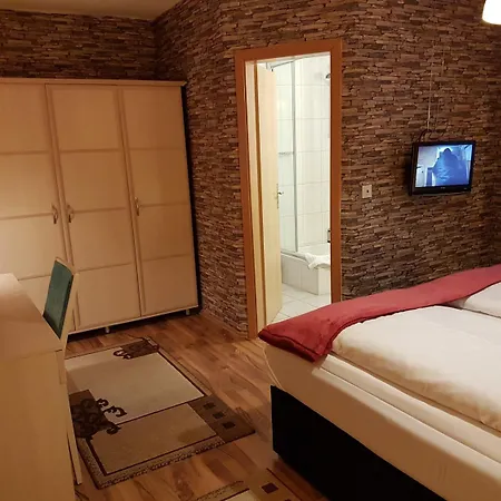Hotel Legend