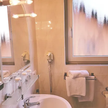 Hotel Legend 3*