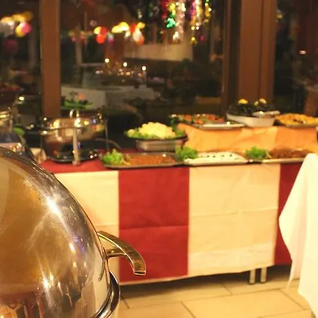 Legend Szálloda Biebesheim am Rhein