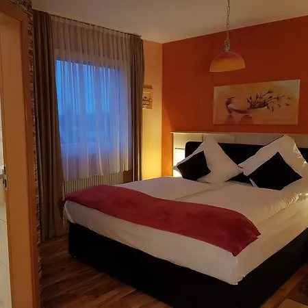 Hotel Legend